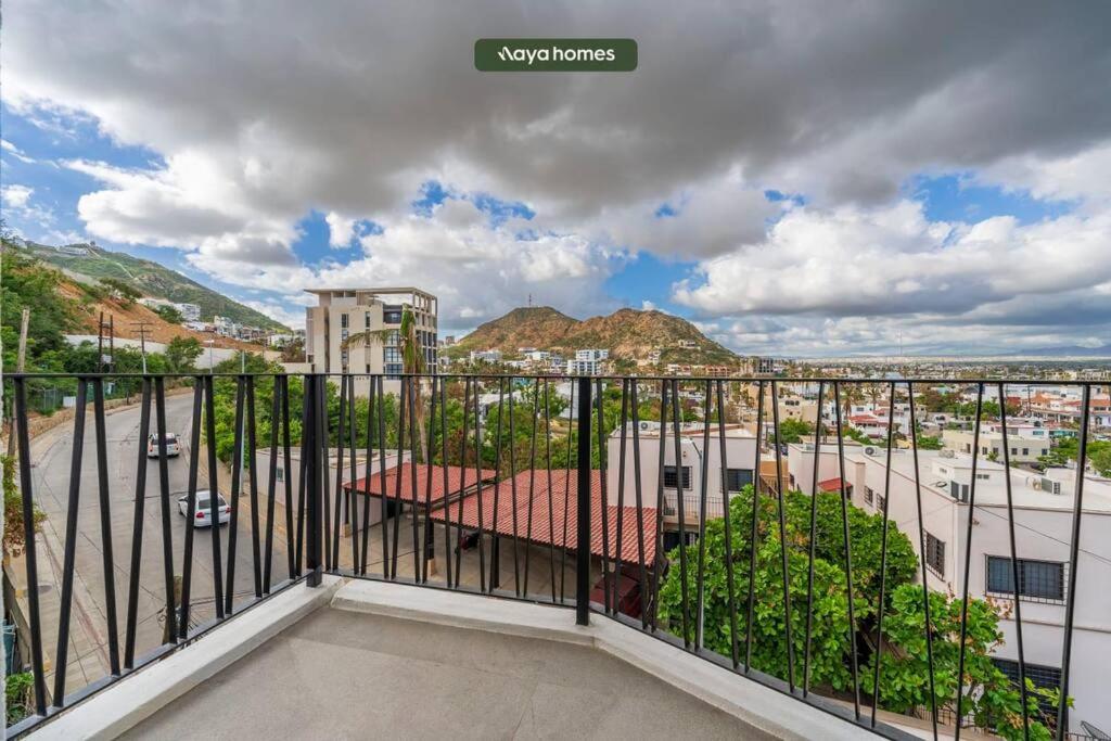 Condo Near Marina - Downtown - Pool - King 카보산루카스 외부 사진