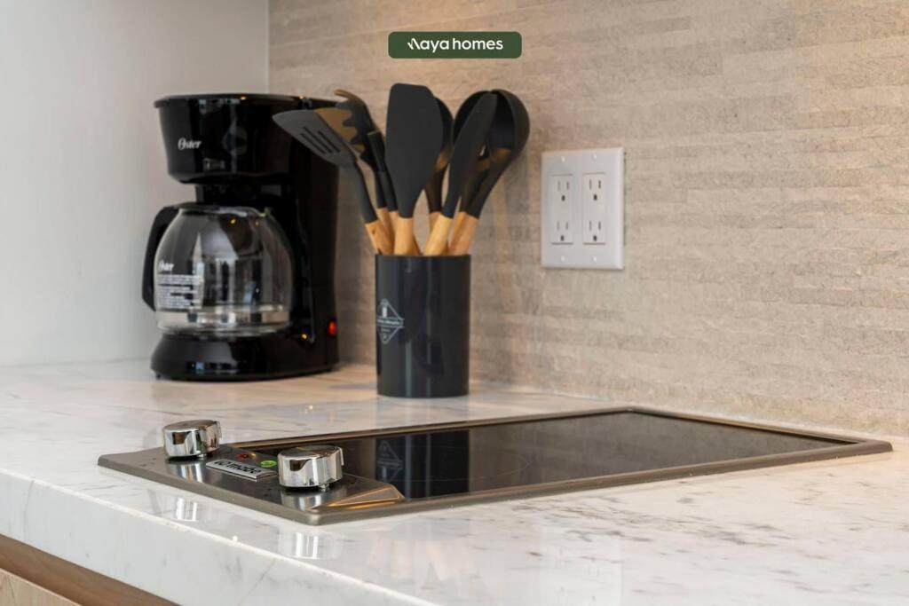 Condo Near Marina - Downtown - Pool - King 카보산루카스 외부 사진