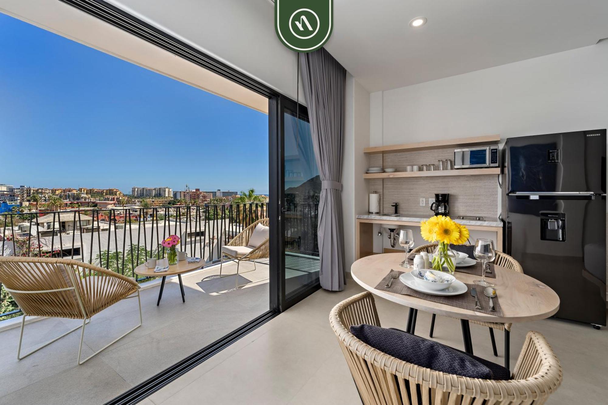 Condo Near Marina - Downtown - Pool - King 카보산루카스 외부 사진