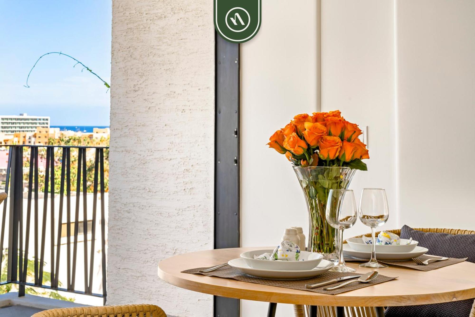 Condo Near Marina - Downtown - Pool - King 카보산루카스 외부 사진