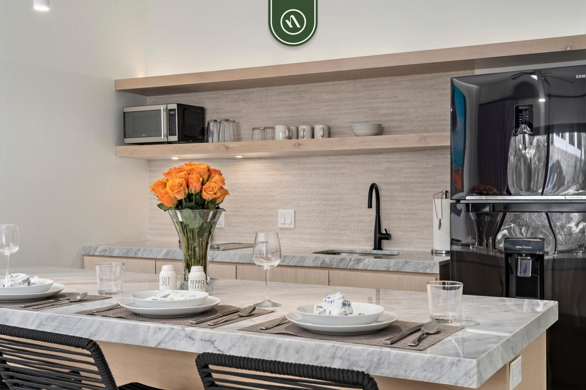 Condo Near Marina - Downtown - Pool - King 카보산루카스 외부 사진
