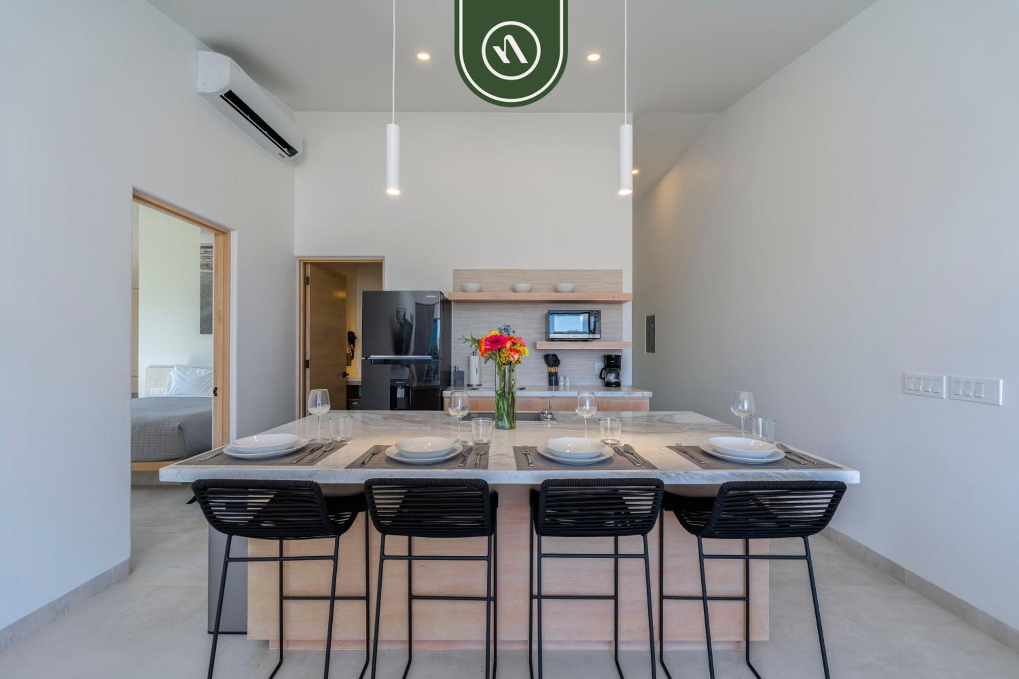 Condo Near Marina - Downtown - Pool - King 카보산루카스 외부 사진